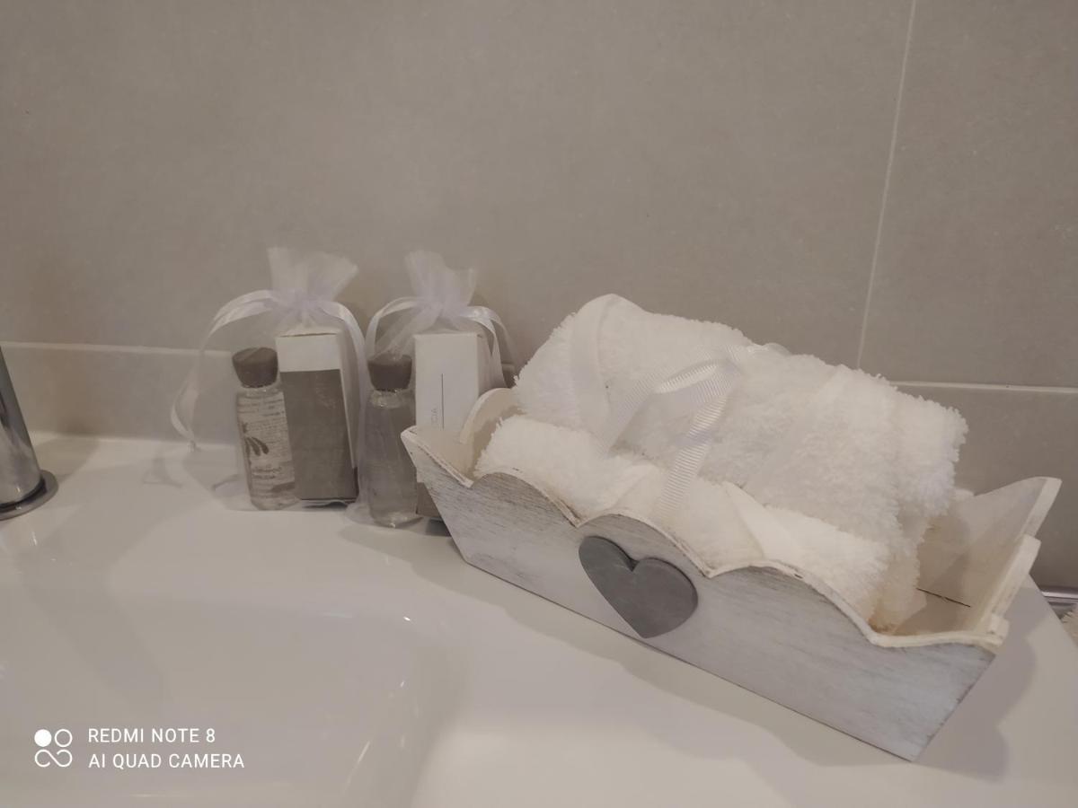 Apartamentos Pontedeume Riadoeume Bagian luar foto